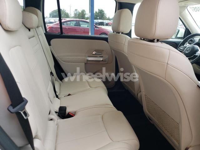 Photo 10 of 2021 MERCEDES-BENZ GLB 250 4MATIC (VIN W1N4M4HB2MW122129)