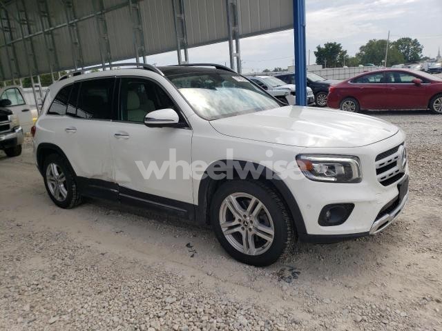 Photo 6 of 2021 MERCEDES-BENZ GLB 250 4MATIC (VIN W1N4M4HB2MW122129)