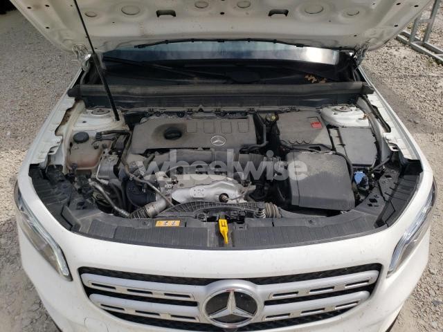 Photo 8 of 2021 MERCEDES-BENZ GLB 250 4MATIC (VIN W1N4M4HB2MW122129)