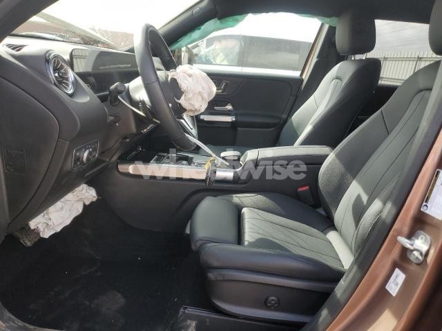 Photo 10 of 2023 MERCEDES-BENZ GLB 250 4MATIC (VIN W1N4M4HB2PW328278)