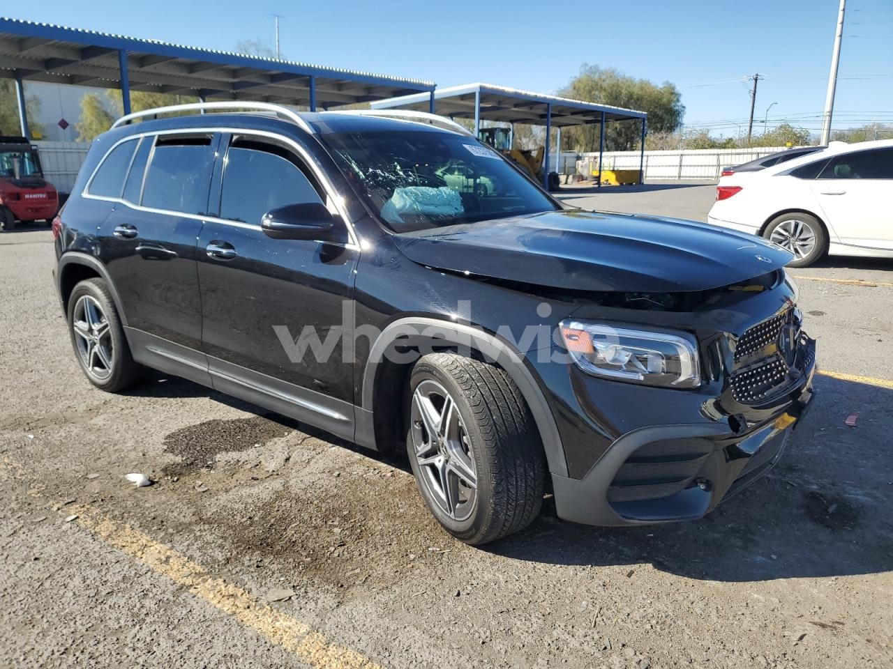 Photo 4 of 2022 MERCEDES-BENZ GLB 250 4MATIC (VIN W1N4M4HB4NW230821)