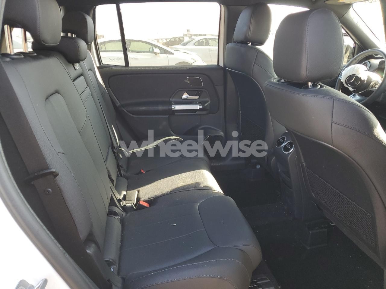 Photo 11 of 2025 MERCEDES-BENZ GLB 250 4MATIC (VIN W1N4M4HB4SW401532)