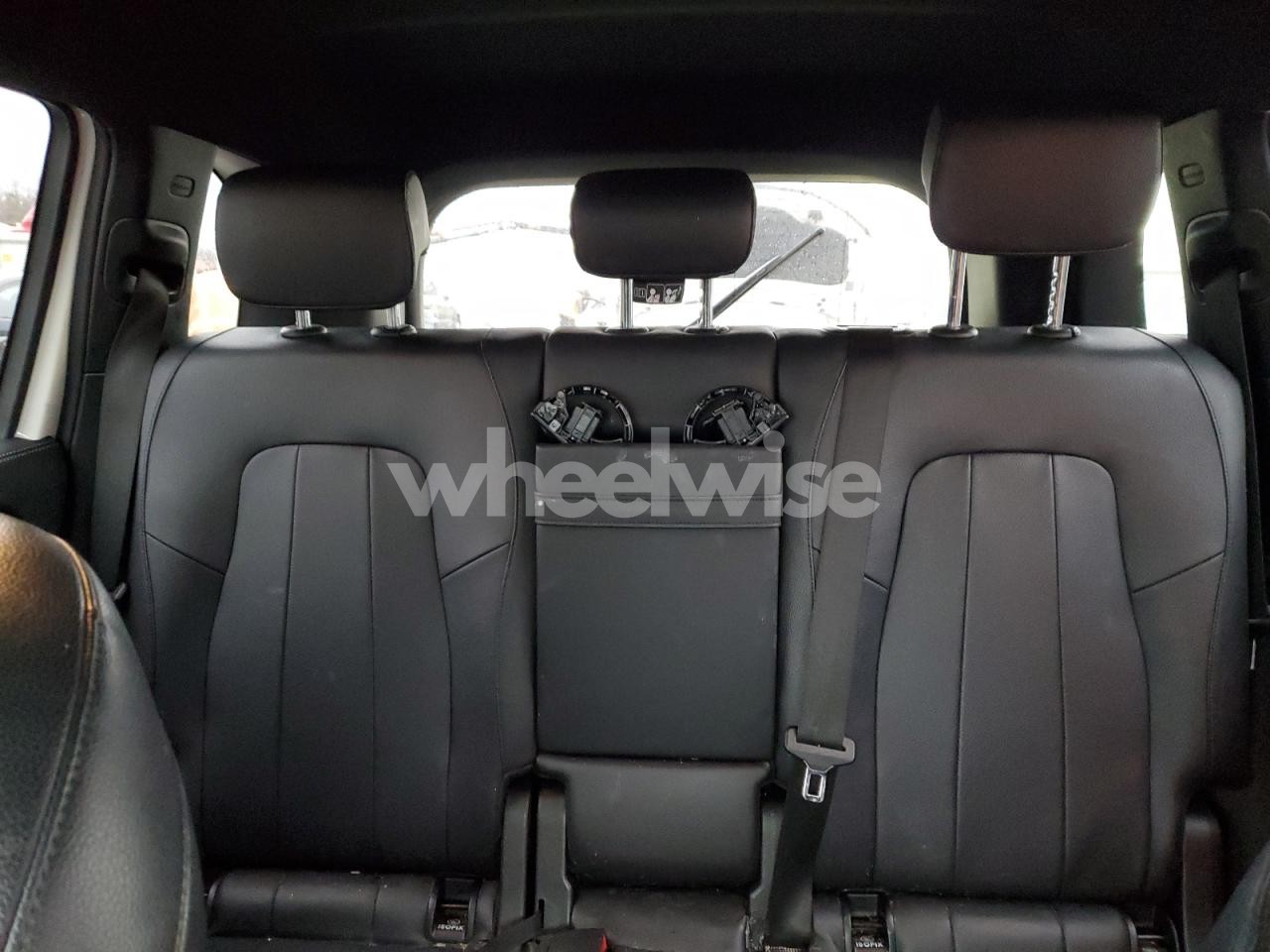Photo 10 of 2020 MERCEDES-BENZ GLB 250 4MATIC (VIN W1N4M4HB6LW035137)