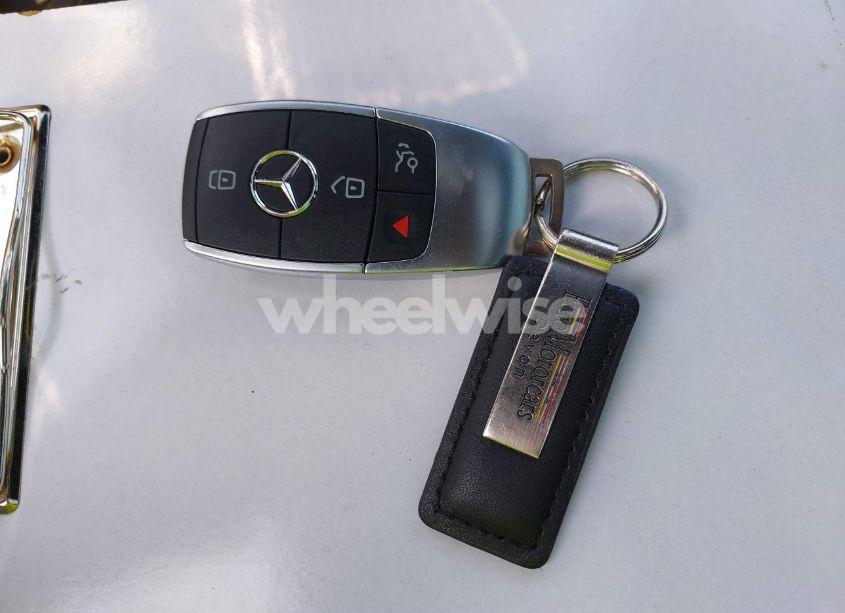 Photo 11 of 2020 Mercedes-benz Glb 250 4MATIC (VIN W1N4M4HB7LW031498)