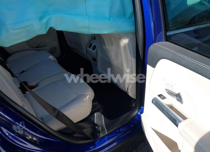 Photo 8 of 2022 Mercedes-benz Glb 250 4MATIC (VIN W1N4M4HB7NW231512)