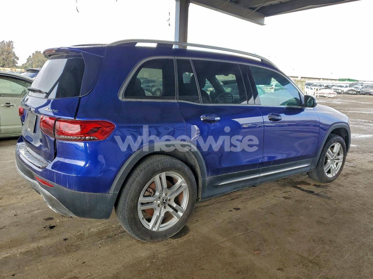 Photo 3 of 2021 MERCEDES-BENZ GLB 250 4MATIC (VIN W1N4M4HB8MW122247)