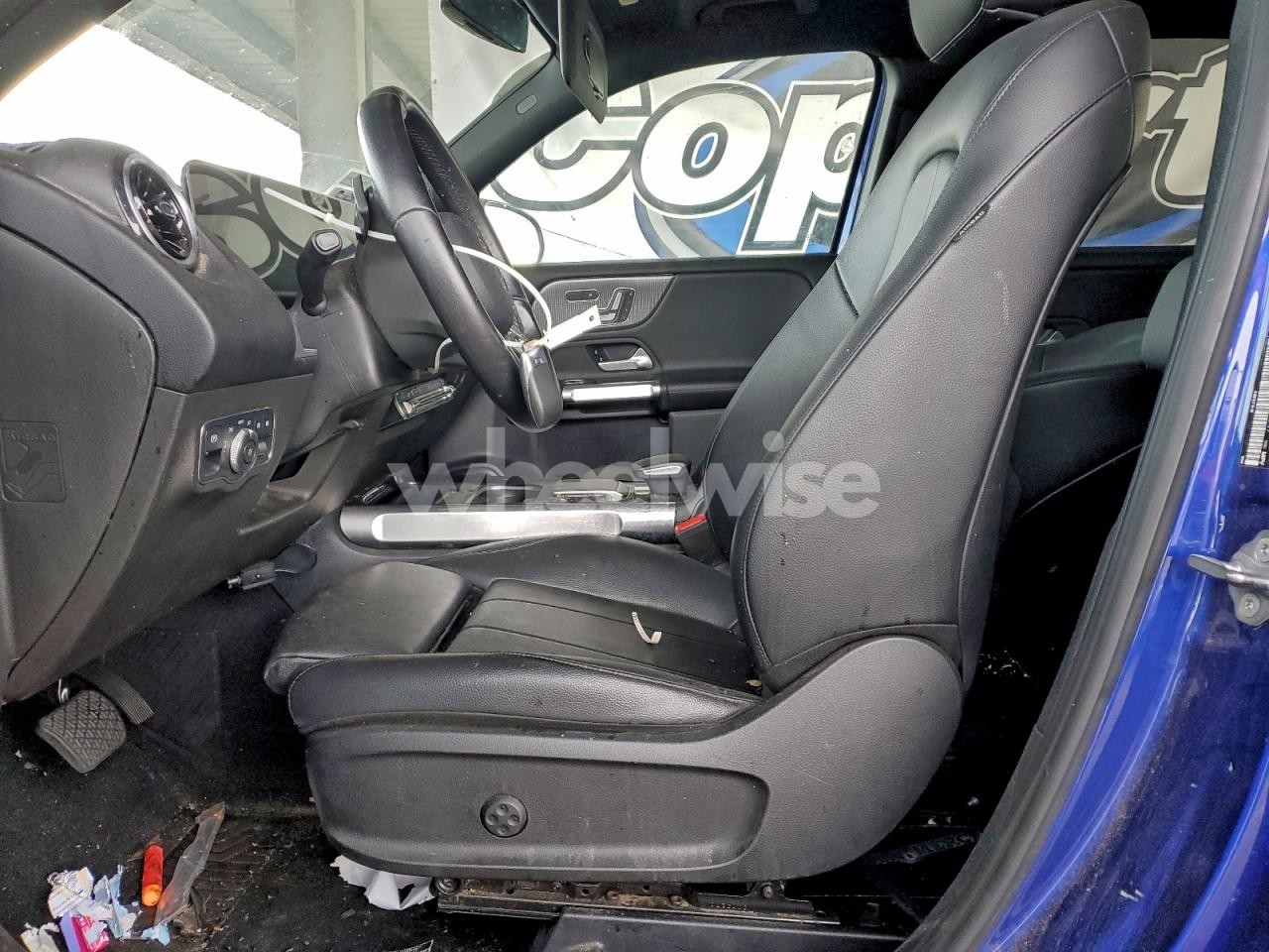 Photo 7 of 2021 MERCEDES-BENZ GLB 250 4MATIC (VIN W1N4M4HB8MW122247)