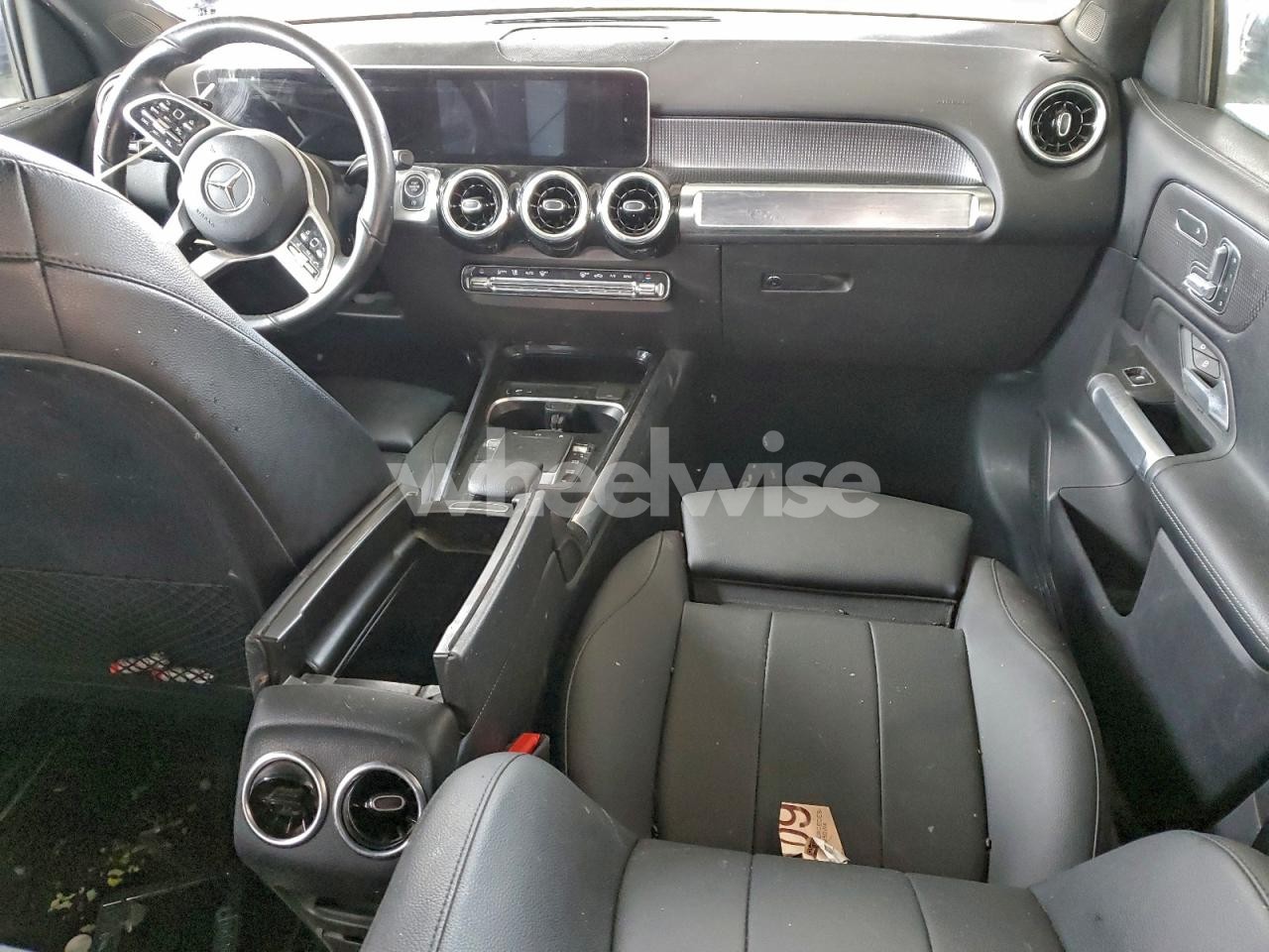 Photo 8 of 2021 MERCEDES-BENZ GLB 250 4MATIC (VIN W1N4M4HB8MW122247)