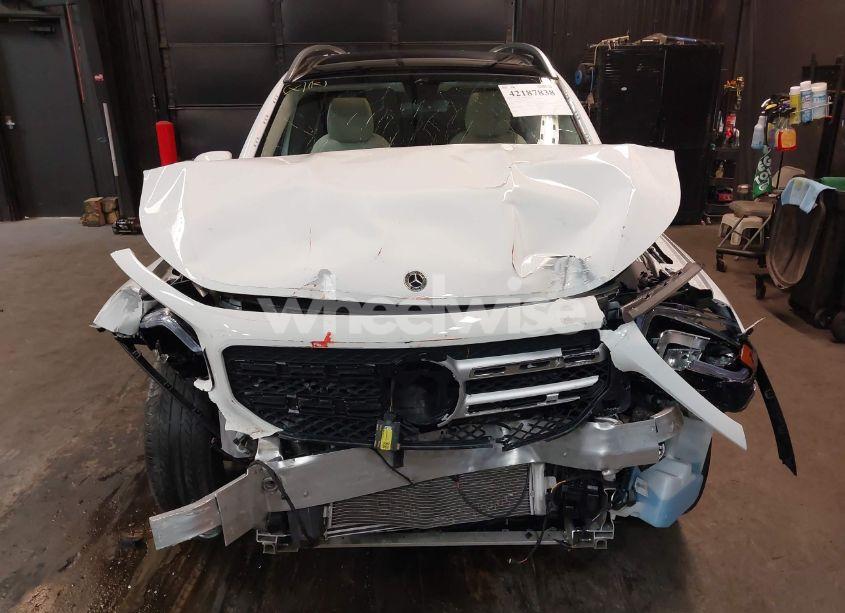 Photo 3 of 2022 Mercedes-benz Glb 250 4MATIC (VIN W1N4M4HBXNW242813)