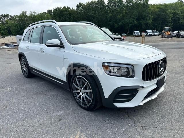 Photo 3 of 2023 MERCEDES-BENZ GLB AMG 35 4MATIC (VIN W1N4M5BB3PW289487)