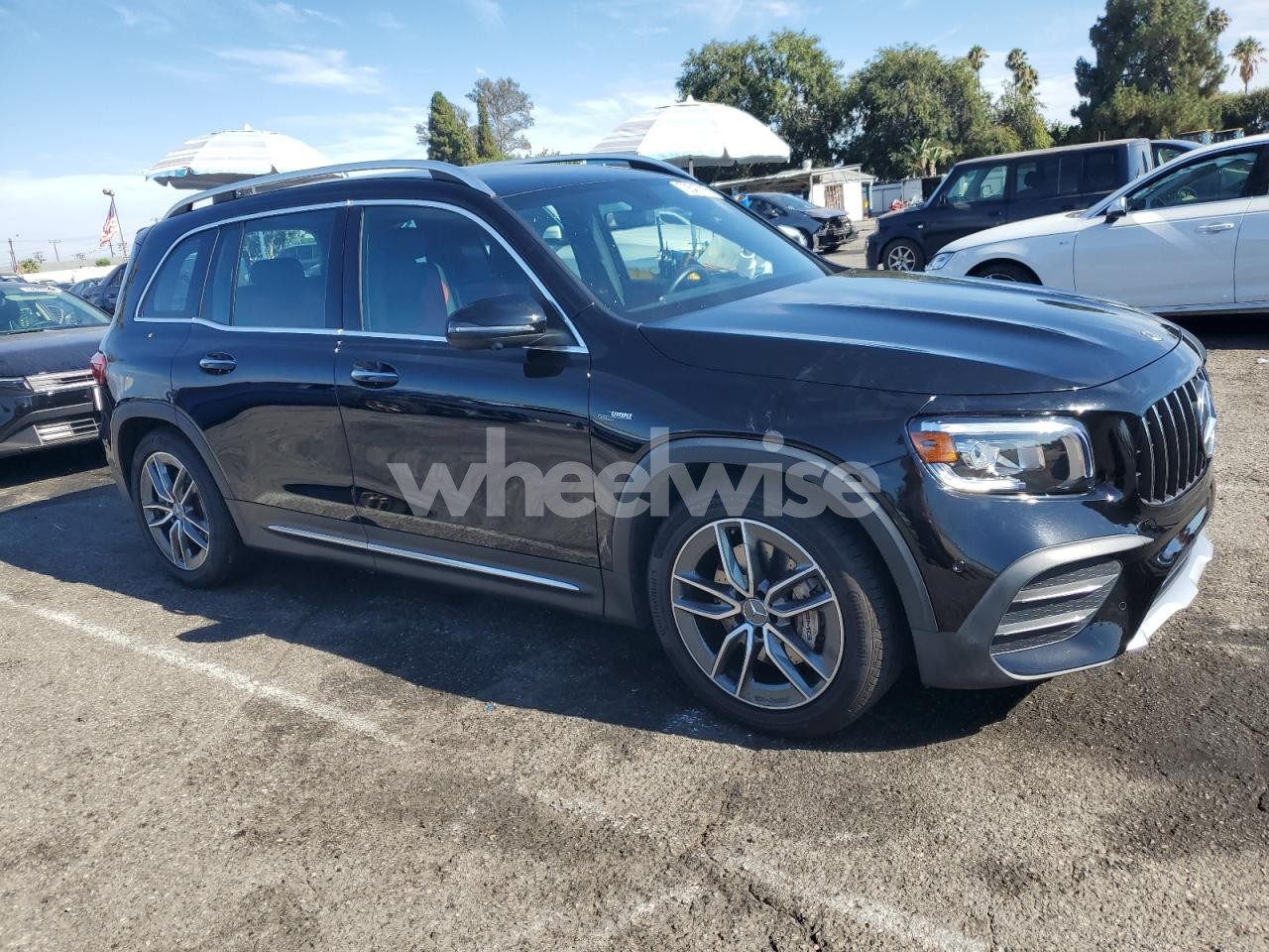 Photo 4 of 2021 MERCEDES-BENZ GLB AMG 35 4MATIC (VIN W1N4M5BB7MW147994)