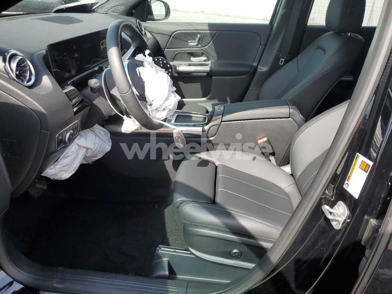 Photo 7 of 2025 MERCEDES-BENZ GLA 250 (VIN W1N4N4GB5SJ700488)