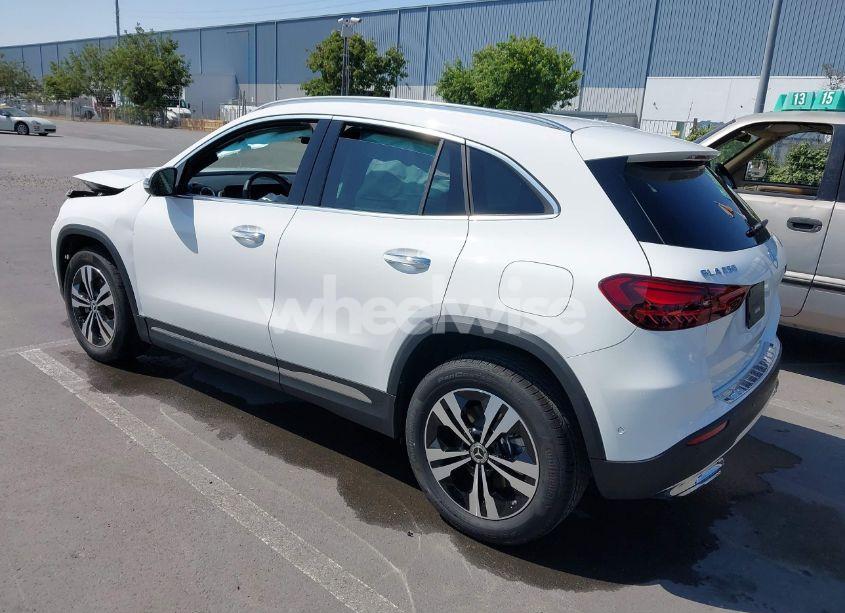 Photo 3 of 2025 Mercedes-benz Gla 250 4MATIC (VIN W1N4N4GB5SJ712737)