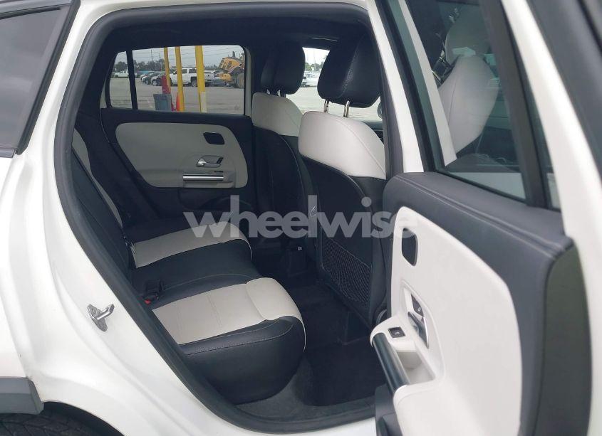 Photo 8 of 2021 Mercedes-benz Gla 250 4MATIC (VIN W1N4N4HB0MJ189435)