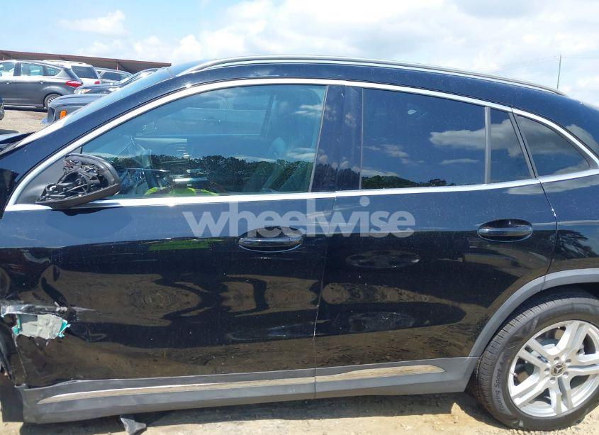 Photo 13 of 2021 Mercedes-benz Gla 250 4MATIC (VIN W1N4N4HB3MJ153870)