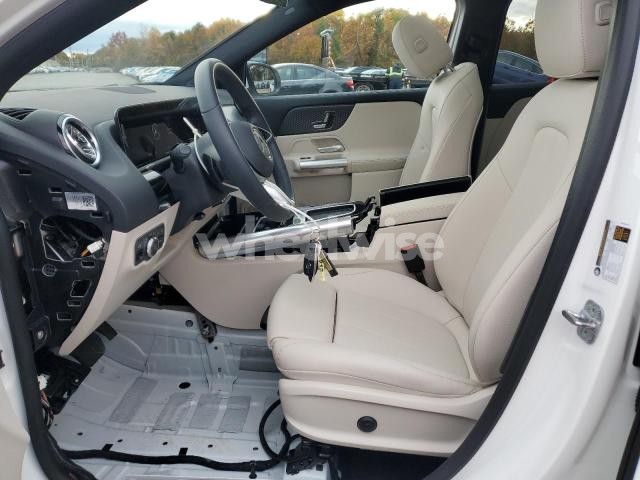 Photo 3 of 2025 MERCEDES-BENZ GLA 250 4MATIC (VIN W1N4N4HB3SJ643433)