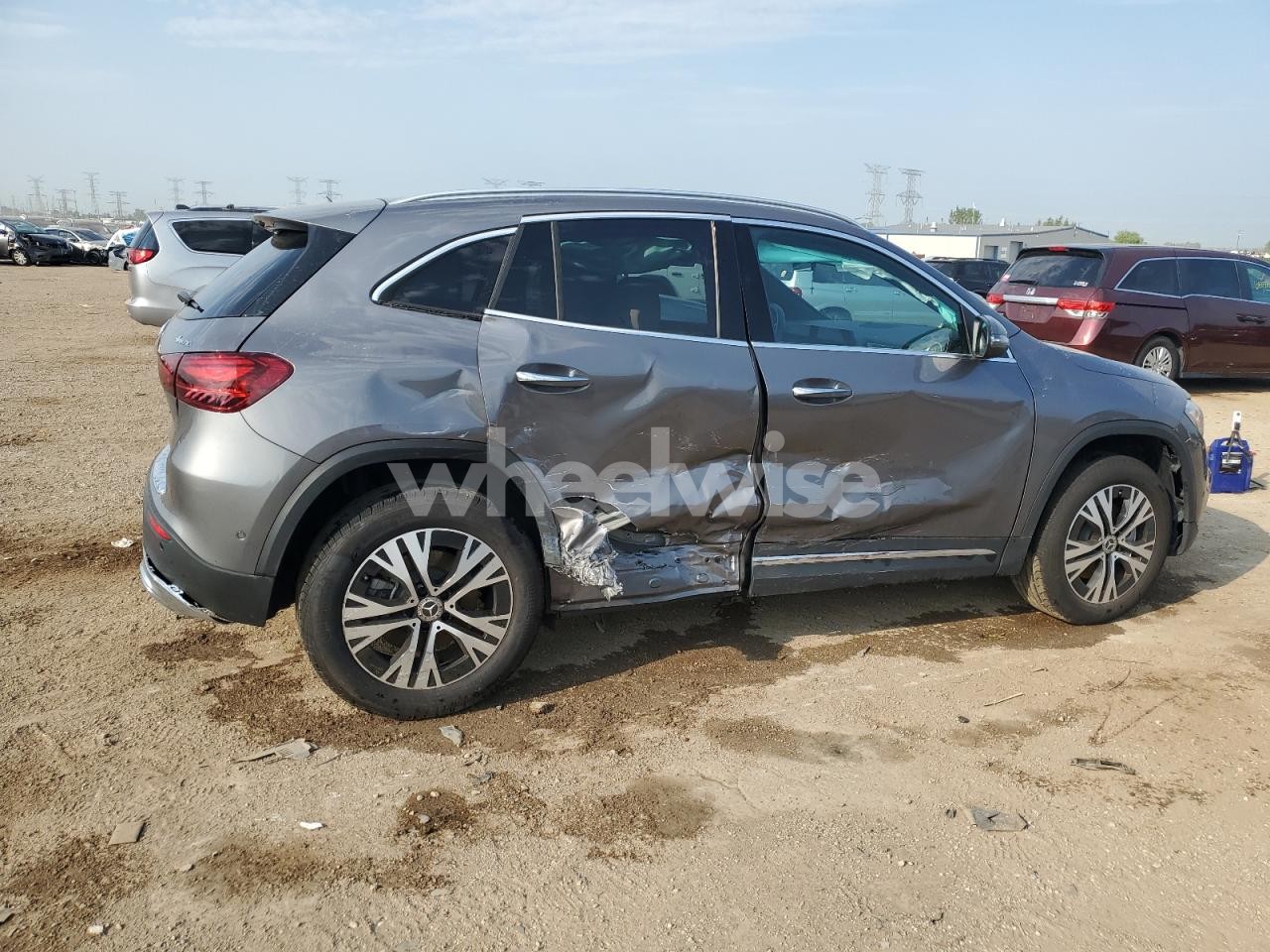 Photo 3 of 2025 MERCEDES-BENZ GLA 250 4MATIC (VIN W1N4N4HB5SJ706967)