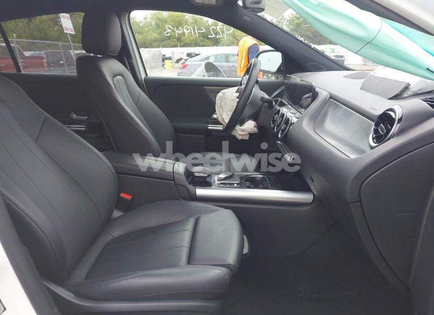 Photo 5 of 2021 Mercedes-benz Gla 250 4MATIC (VIN W1N4N4HB9MJ247784)