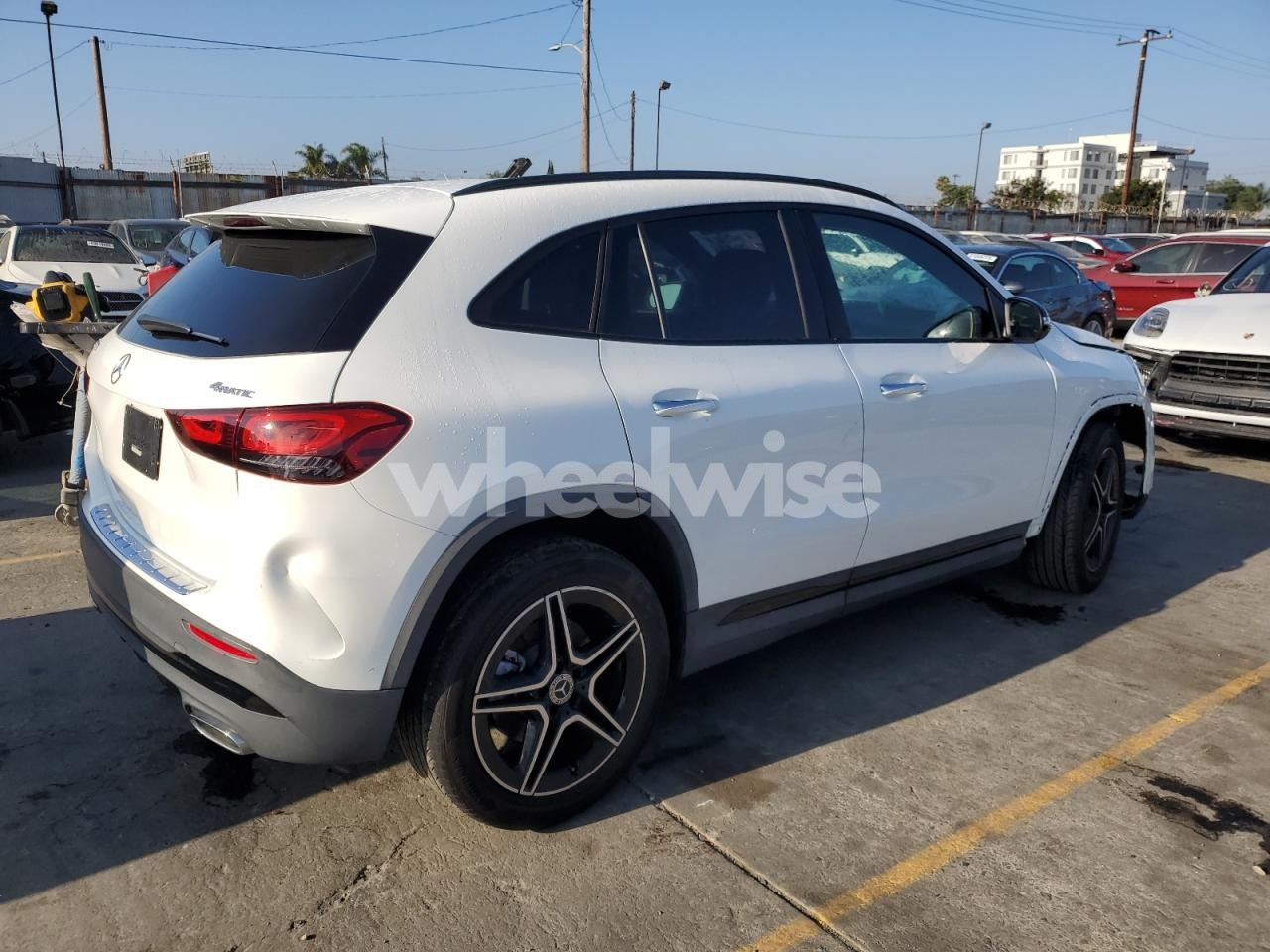 Photo 3 of 2022 MERCEDES-BENZ GLA 250 4MATIC (VIN W1N4N4HB9NJ392714)