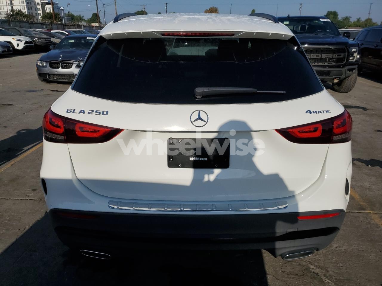 Photo 6 of 2022 MERCEDES-BENZ GLA 250 4MATIC (VIN W1N4N4HB9NJ392714)
