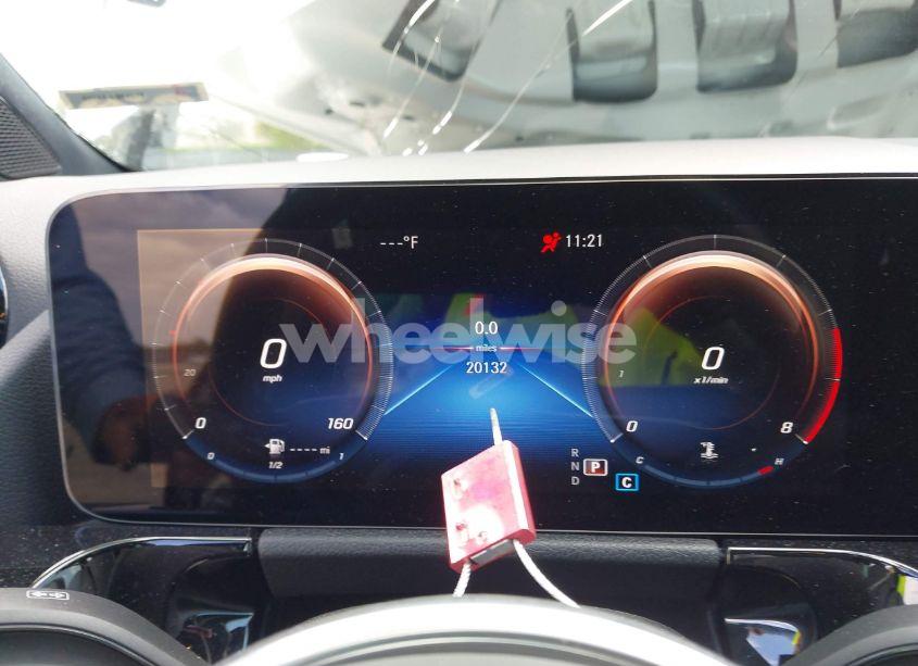 Photo 7 of 2023 Mercedes-benz Gla 250 4MATIC (VIN W1N4N4HB9PJ425648)