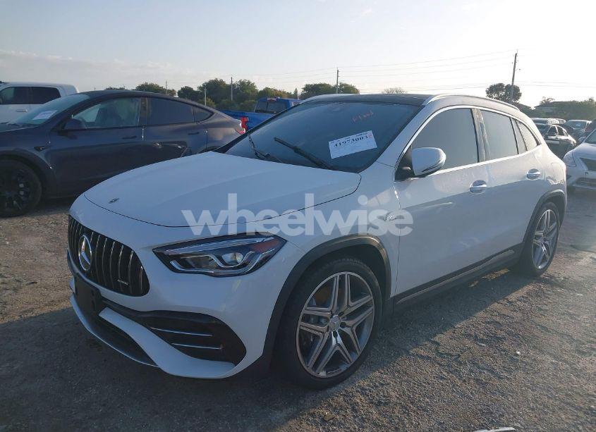 Photo 2 of 2022 Mercedes-benz Amg GLA 45 4MATIC (VIN W1N4N5DB7NJ338355)