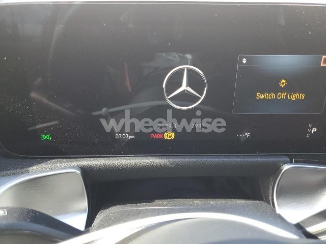 Photo 3 of 2025 MERCEDES-BENZ EQB 250+ (VIN W1N9M0CB1SN130828)