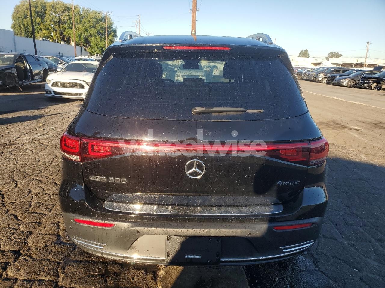 Photo 6 of 2023 MERCEDES-BENZ EQB 300 4MATIC (VIN W1N9M0KB7PN052449)