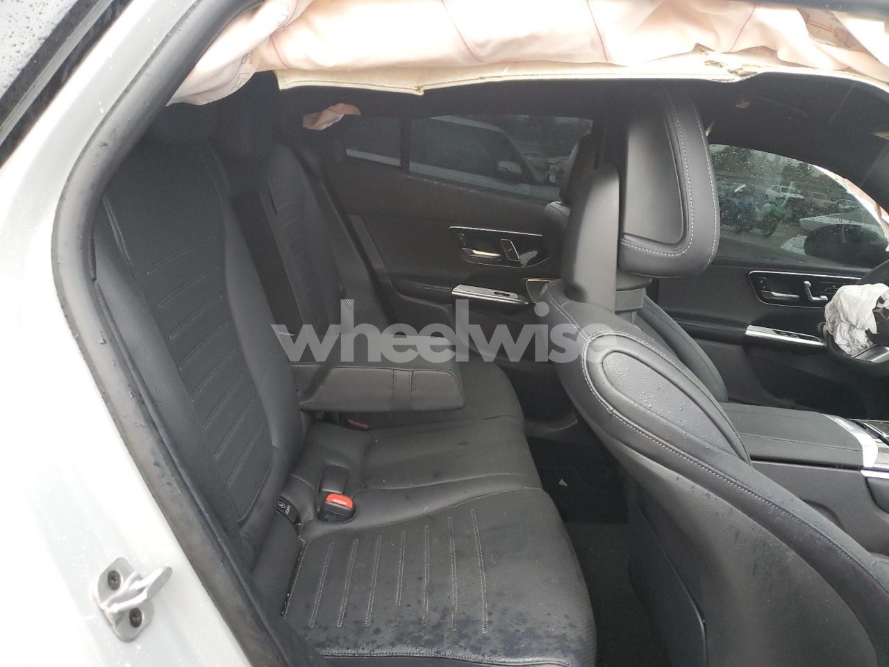 Photo 11 of 2025 MERCEDES-BENZ GLC COUPE 300 4MATIC (VIN W1NKJ4HB1SF258281)