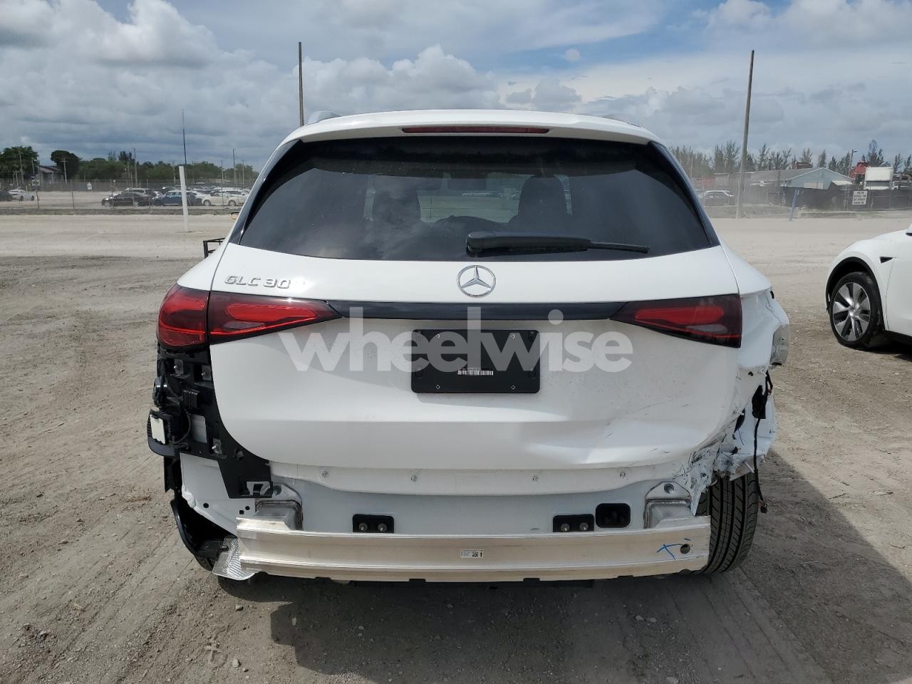 Photo 6 of 2025 MERCEDES-BENZ GLC 300 (VIN W1NKM4GB7SF397744)