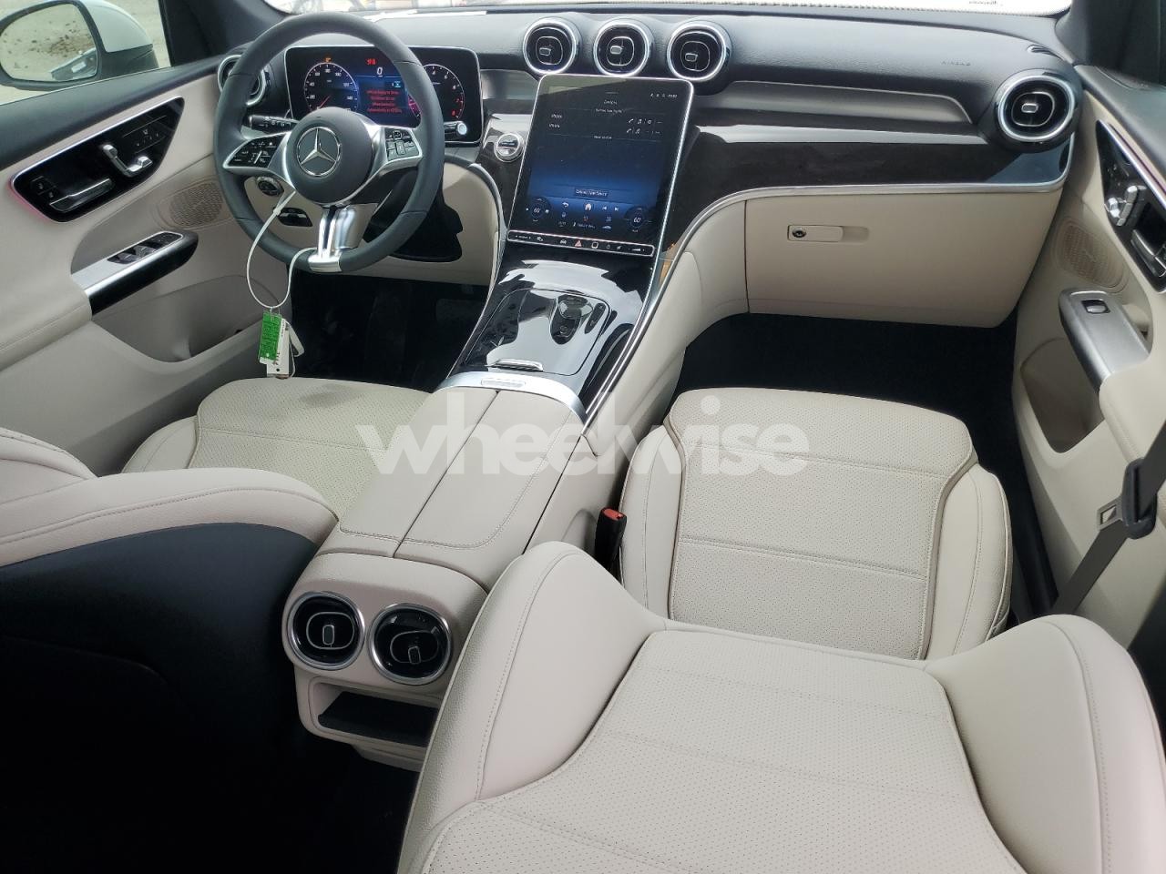 Photo 8 of 2025 MERCEDES-BENZ GLC 300 (VIN W1NKM4GB7SF397744)