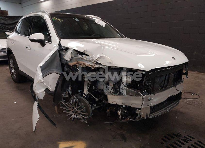 Photo 6 of 2025 Mercedes-benz Glc 300 4MATIC SUV (VIN W1NKM4HB3SF272075)