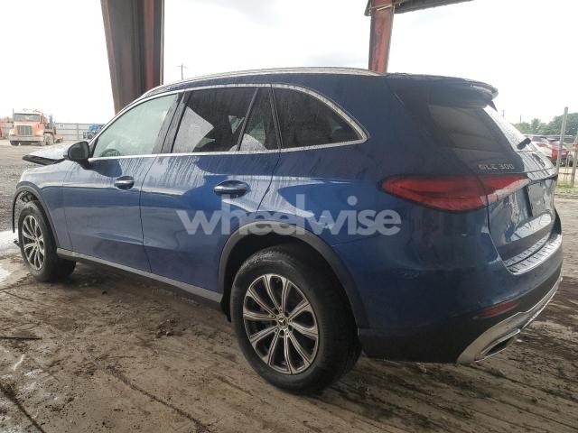 Photo 4 of 2025 MERCEDES-BENZ GLC 300 4MATIC (VIN W1NKM4HB4SF253051)