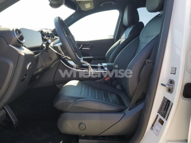 Photo 2 of 2025 MERCEDES-BENZ GLC 300 4MATIC (VIN W1NKM4HB5SF264155)