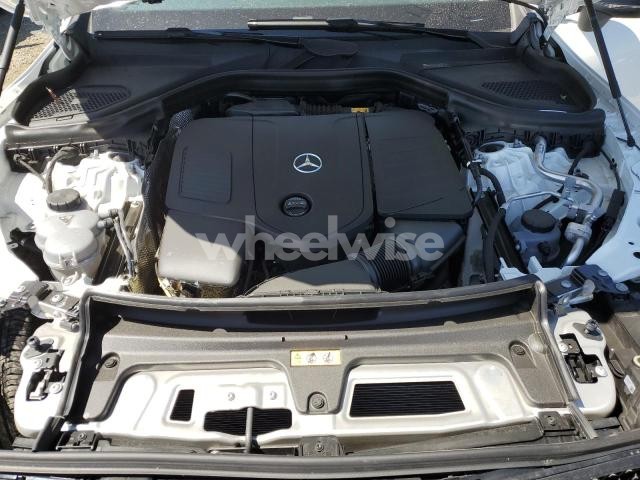 Photo 4 of 2025 MERCEDES-BENZ GLC 300 4MATIC (VIN W1NKM4HB5SF264155)