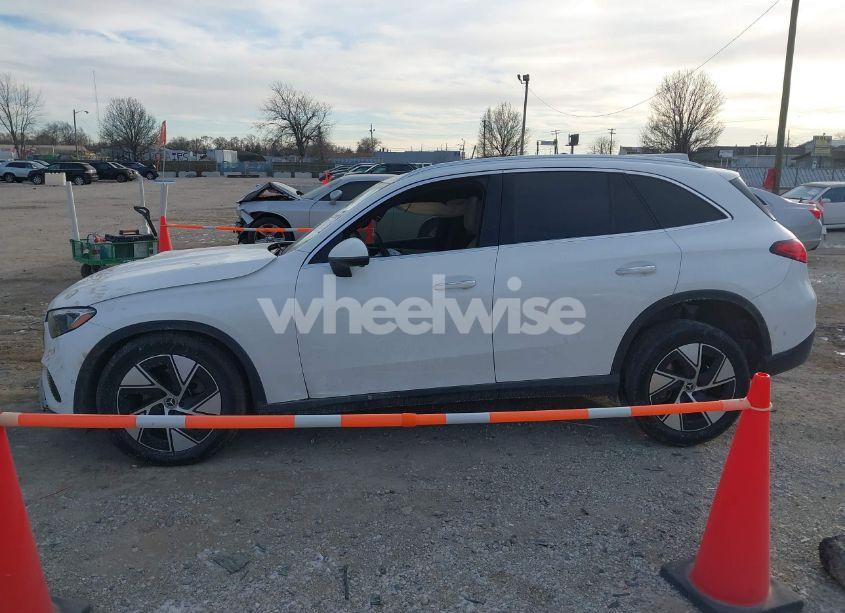 Photo 13 of 2023 Mercedes-benz Glc 300 4MATIC SUV (VIN W1NKM4HB6PF028329)