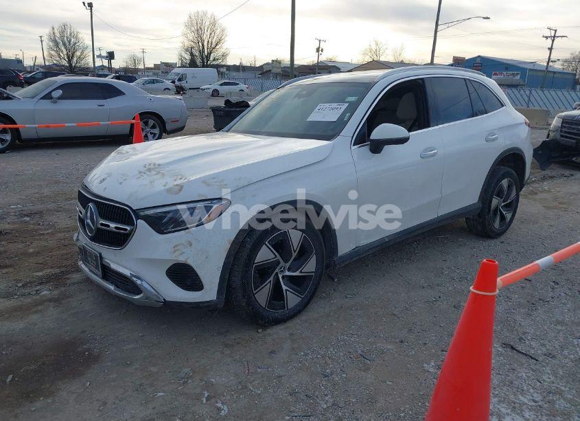 Photo 2 of 2023 Mercedes-benz Glc 300 4MATIC SUV (VIN W1NKM4HB6PF028329)