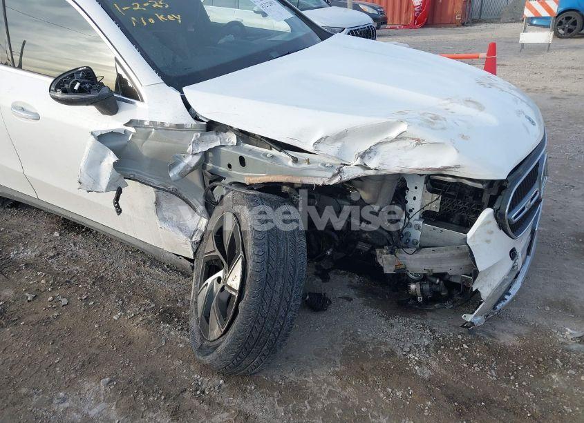 Photo 6 of 2023 Mercedes-benz Glc 300 4MATIC SUV (VIN W1NKM4HB6PF028329)