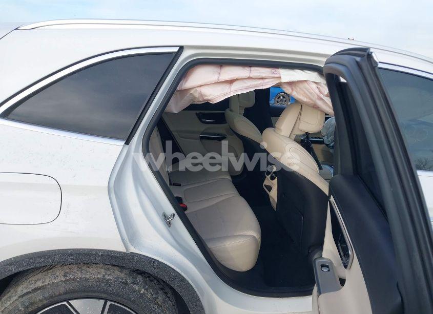 Photo 8 of 2023 Mercedes-benz Glc 300 4MATIC SUV (VIN W1NKM4HB6PF028329)