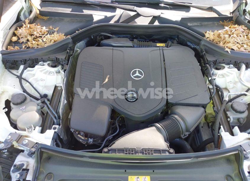 Photo 10 of 2023 Mercedes-benz Glc 300 4MATIC SUV (VIN W1NKM4HB7PF043941)