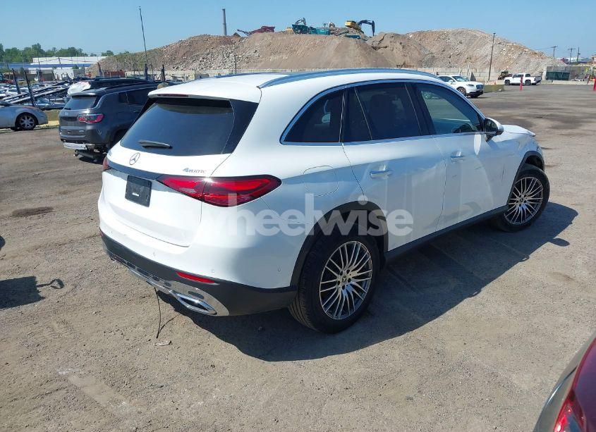 Photo 4 of 2023 Mercedes-benz Glc 300 4MATIC SUV (VIN W1NKM4HB7PF043941)