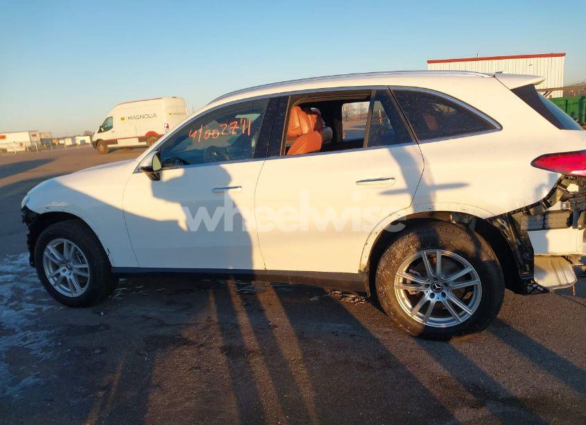 Photo 15 of 2023 Mercedes-benz Glc 300 4MATIC SUV (VIN W1NKM4HBXPU028989)