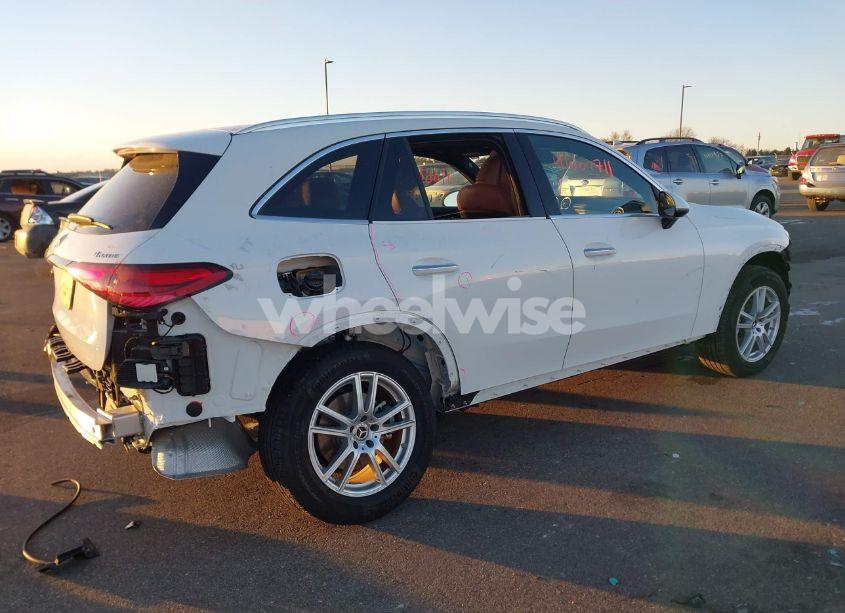 Photo 4 of 2023 Mercedes-benz Glc 300 4MATIC SUV (VIN W1NKM4HBXPU028989)