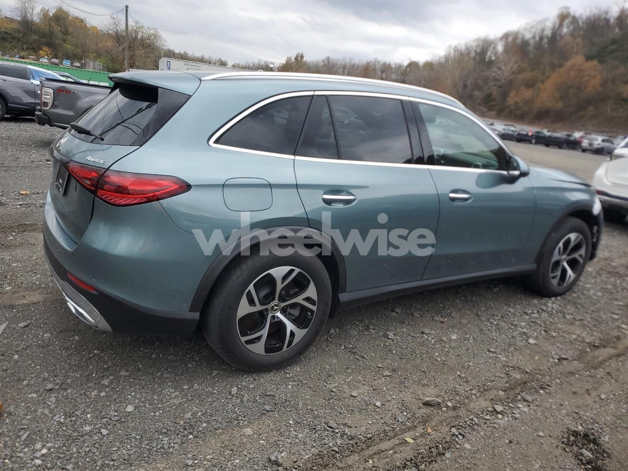 Photo 3 of 2025 MERCEDES-BENZ GLC 350E (VIN W1NKM5GB2SF303033)