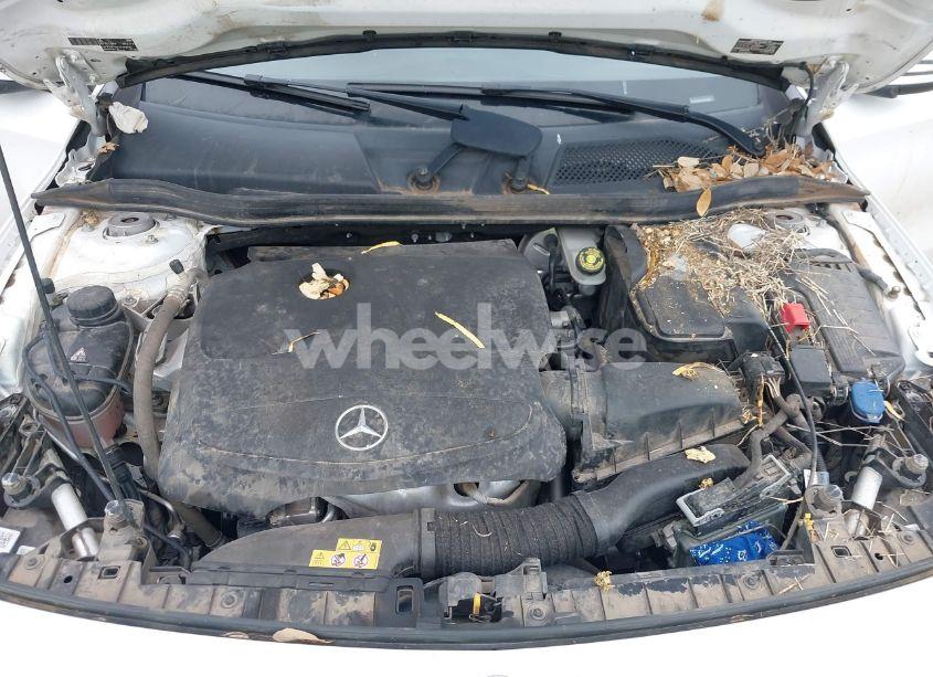 Photo 10 of 2020 Mercedes-benz Gla 250 (VIN W1NTG4EB3LU040525)
