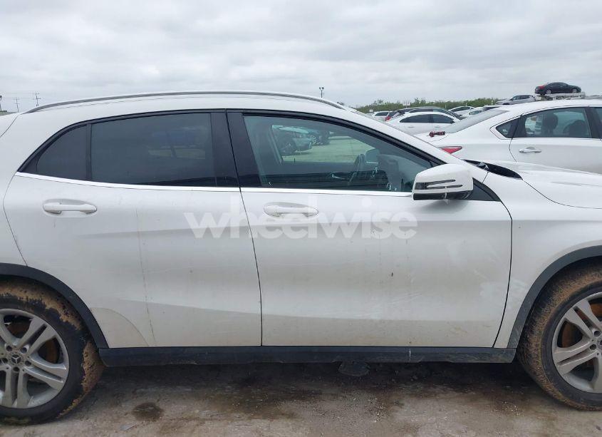 Photo 14 of 2020 Mercedes-benz Gla 250 (VIN W1NTG4EB3LU040525)