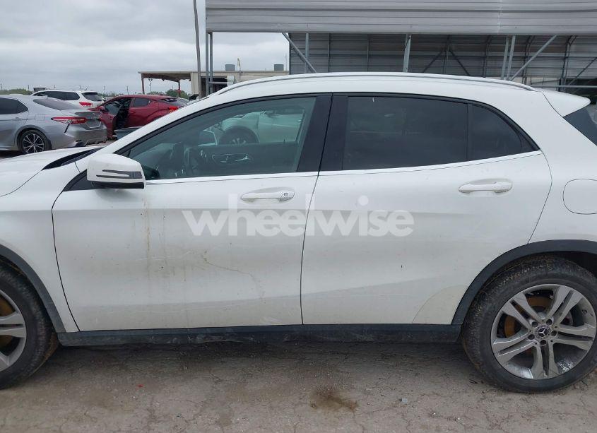 Photo 15 of 2020 Mercedes-benz Gla 250 (VIN W1NTG4EB3LU040525)