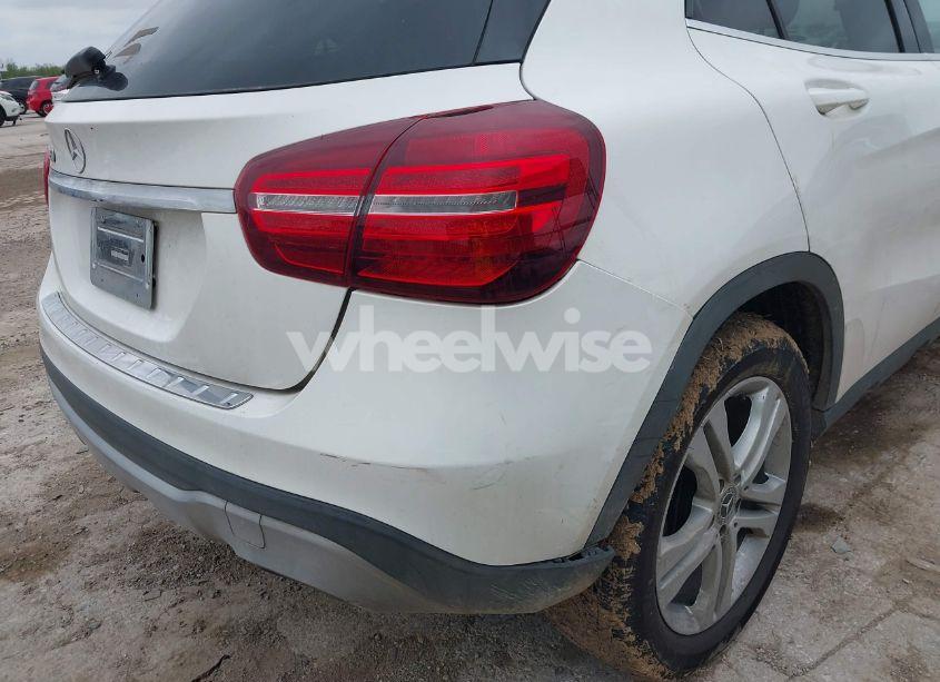 Photo 18 of 2020 Mercedes-benz Gla 250 (VIN W1NTG4EB3LU040525)