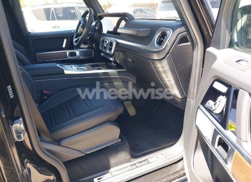 Photo 5 of 2025 Mercedes-benz G 550 4MATIC (VIN W1NWH1ABXSX040811)