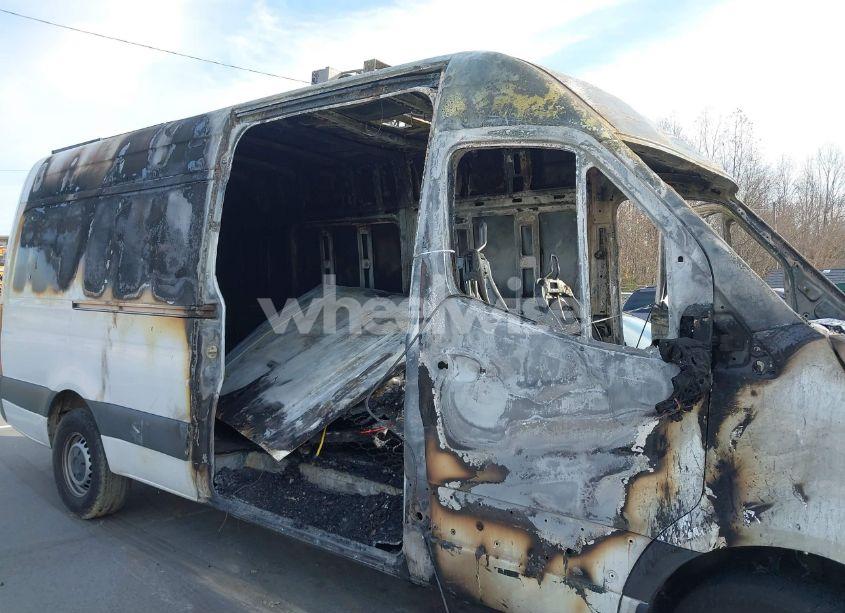 Photo 11 of 2021 Mercedes-benz Sprinter HIGH ROOF I4 (VIN W1W40CHYXMT051169)